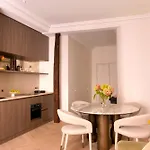 Harmony Collection II 2Br Suite 6P Bourse Grevin