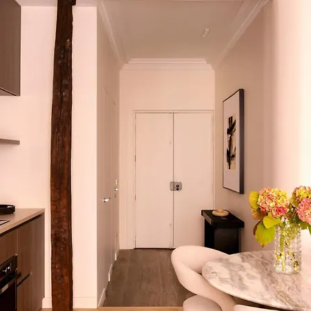 Harmony Collection Ii 2br 6p Bourse Grevin Parigi